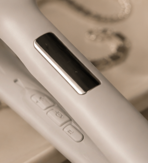 The Pearl Straightener