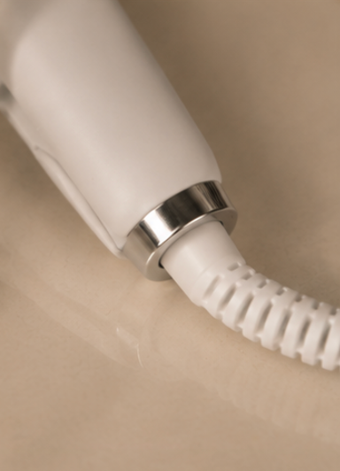The Pearl Straightener