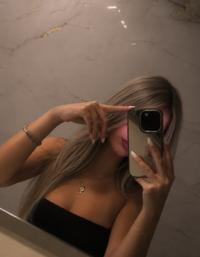 Emma L.